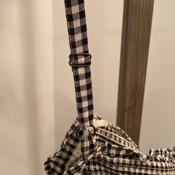 Old Navy - Picture 5 of 6